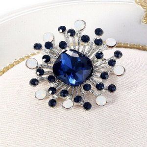 MID-CENTURY MODERN STARBURST pin/brooch/lapel
